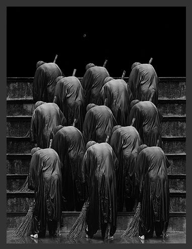 I wanna feel so deeply
words dance with themselves 
souls sing out of respect 
and pain applauds with tears of acceptance 

#deepentropy #lowcapparel #thedisapesrsnceofpenelopestokes #riggamortis #sugarhillrow #dontletthebedbugsbite #4sakensun #escapewindow