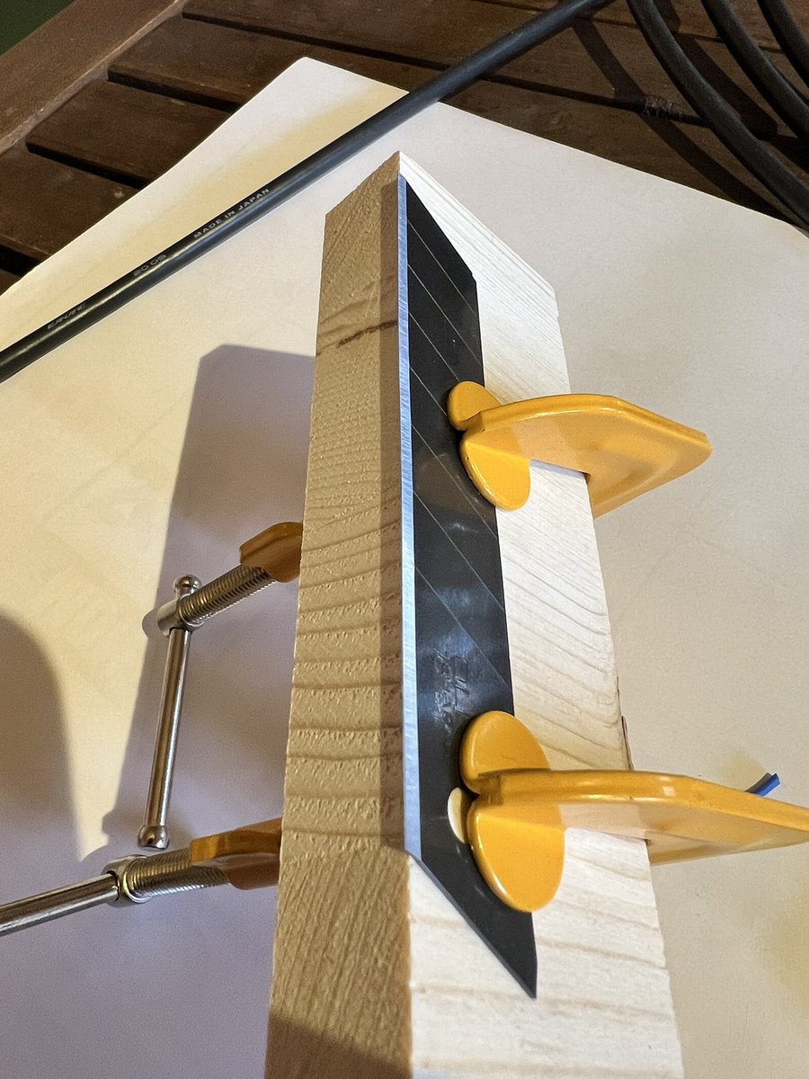 ケーブル作るのに開発。これでシースの剥ぎ取りがめちゃ速くなりました。
＃音響
＃PA
＃ケーブル