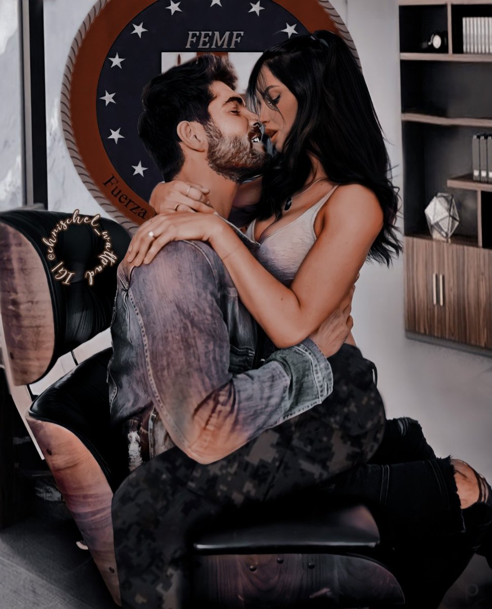 Chrischel en físico!!! ❤️ ✨🤧🛐 #PPYDOMINIOENFISICO #DiaInternacionalDelEvaverso