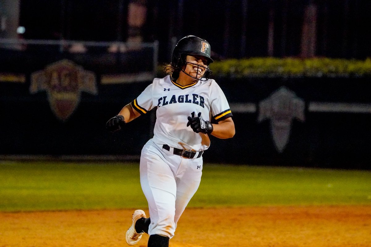 FlaglerSports's tweet photo. Let’s play ✌️ more‼️

Relive @FlaglerSoftball’s exciting start to the Old Coast Classic to prep for today’s slate⬇️

📰 https://t.co/UCTUa2PDuC

#GoSaints https://t.co/kiYYzUomsP