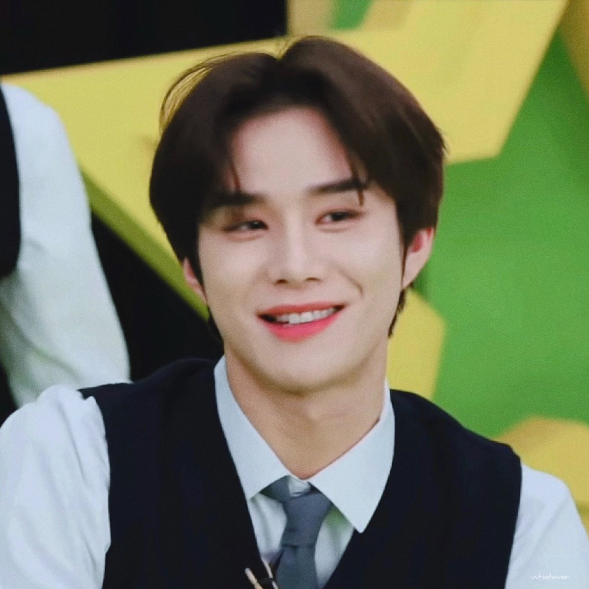 ᴡʜᴀᴛᴇᴠᴇʀ tweet media