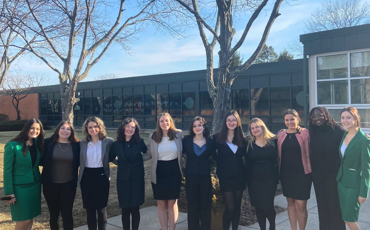 gma4n6's tweet photo. Good luck to our Monarchs on Day 1 of the University of Pennsylvania Liberty Bell Classic Tournament!
#gma4n6 #bebold #gofightwind #team https://t.co/c2WYrEOo9l