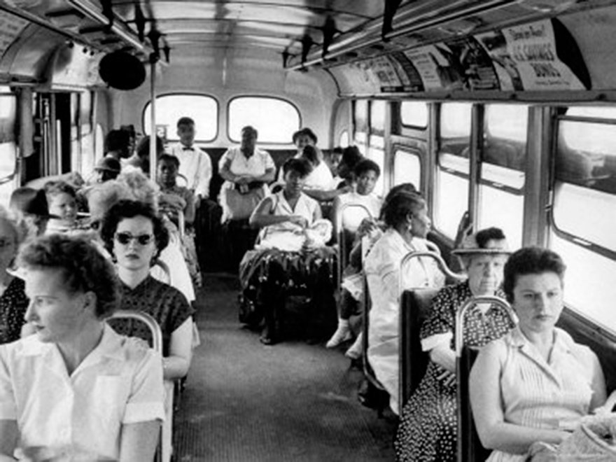 MarcelaGuttilla's tweet photo. #RosaParks: Un asiento reservado a los #DDHH
La historia de Rosa Parks es inspiradora y puede ayudar a responder una pregunta que a menudo nos hacemos: ¿Realmente lo que yo haga puede mejorar el mundo?
#segregaciónracial en #EEUU 

https://t.co/HgwwEhjGuU https://t.co/tlnJThDBfR