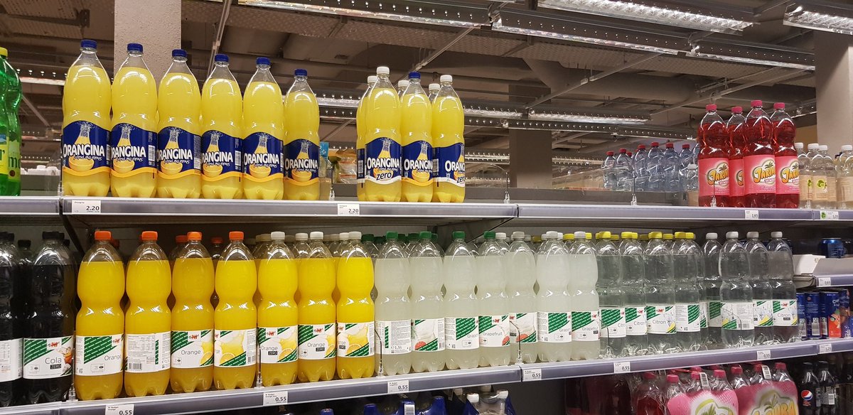 Retothek's tweet photo. Kein Passaia mehr im #migros im Regal, dafür reihenweise Orangina und leerer Platz. https://t.co/hmGlKOFEfb