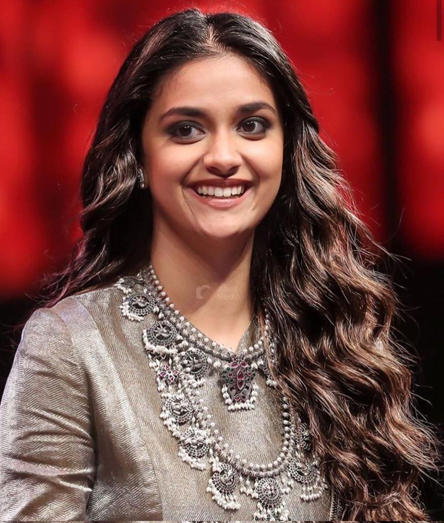 Smile @KeerthyOfficial 🥰❤

#WeLoveKeerthySuresh