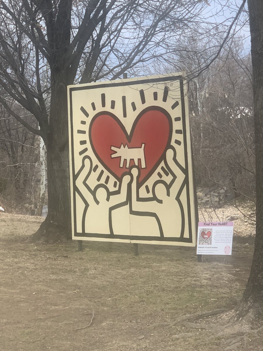 teacherburgos's tweet photo. Finally able to bike the #arlingtonloop to see these awesome hearts! ❤️ them all! @arlcommunityart #ARLfindyourheART @BikeArlington https://t.co/stHc0mCjUh