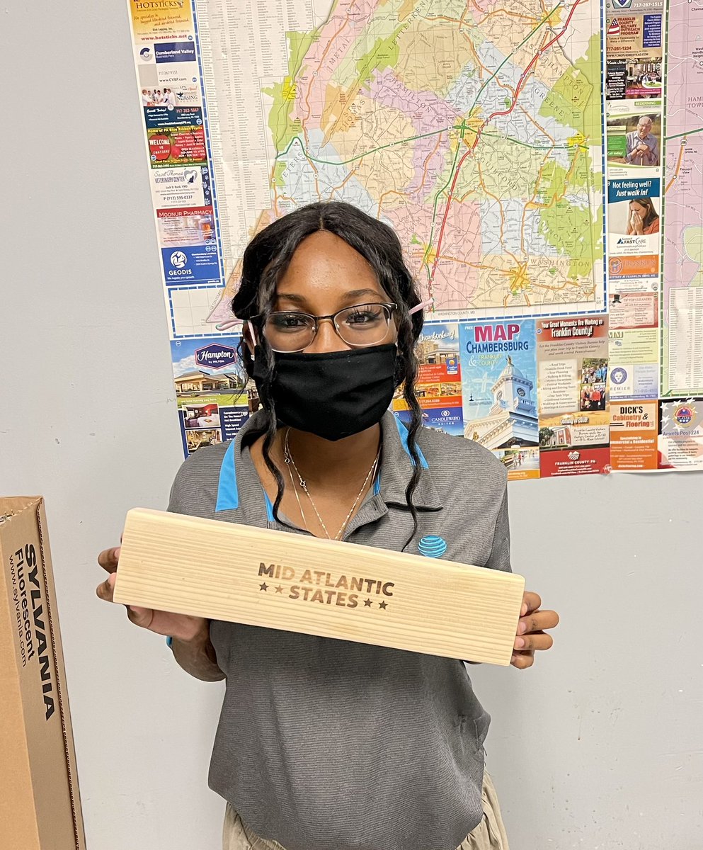 TeTe starting CHAM off early with a FN 3 piece! (phone, watch and tab) 👩‍⚕️🚑 #2x4 technically #3x11 <a href="/dipaolo_drew/">Drew DiPaolo</a> <a href="/DViechnicki/">Dan Viechnicki</a> @attportables <a href="/relayrichard/">Richard Totten</a> <a href="/404girl/">Betsy Francis</a> <a href="/FirstNet/">FirstNet, Built with AT&T</a>