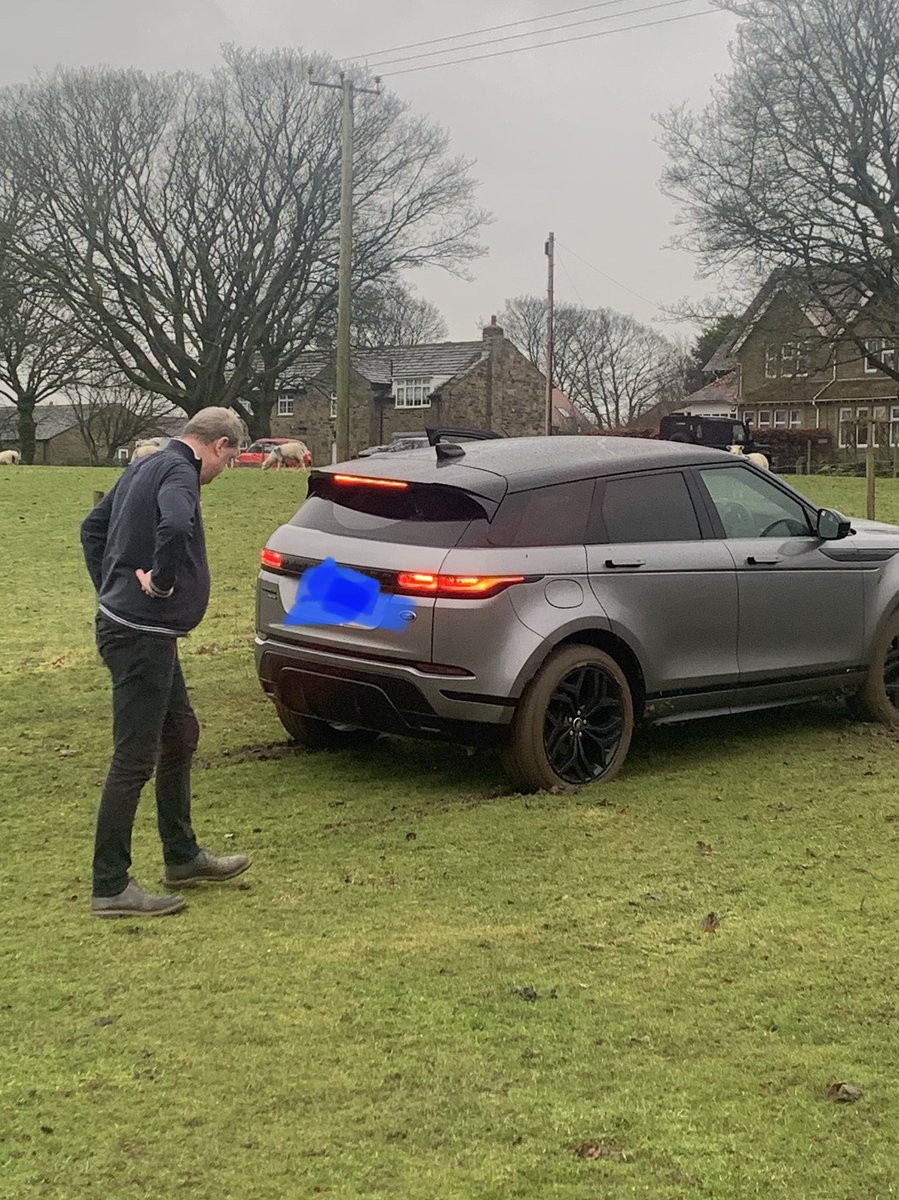 ITGarrod's tweet photo. Not all celebrations post match as Big Steve Ashcroft wonders why 4WD is not moving ππ#letsoffroad #cantparktheremate @NickkAshcroft @fylderugby https://t.co/4kocKPnYTT