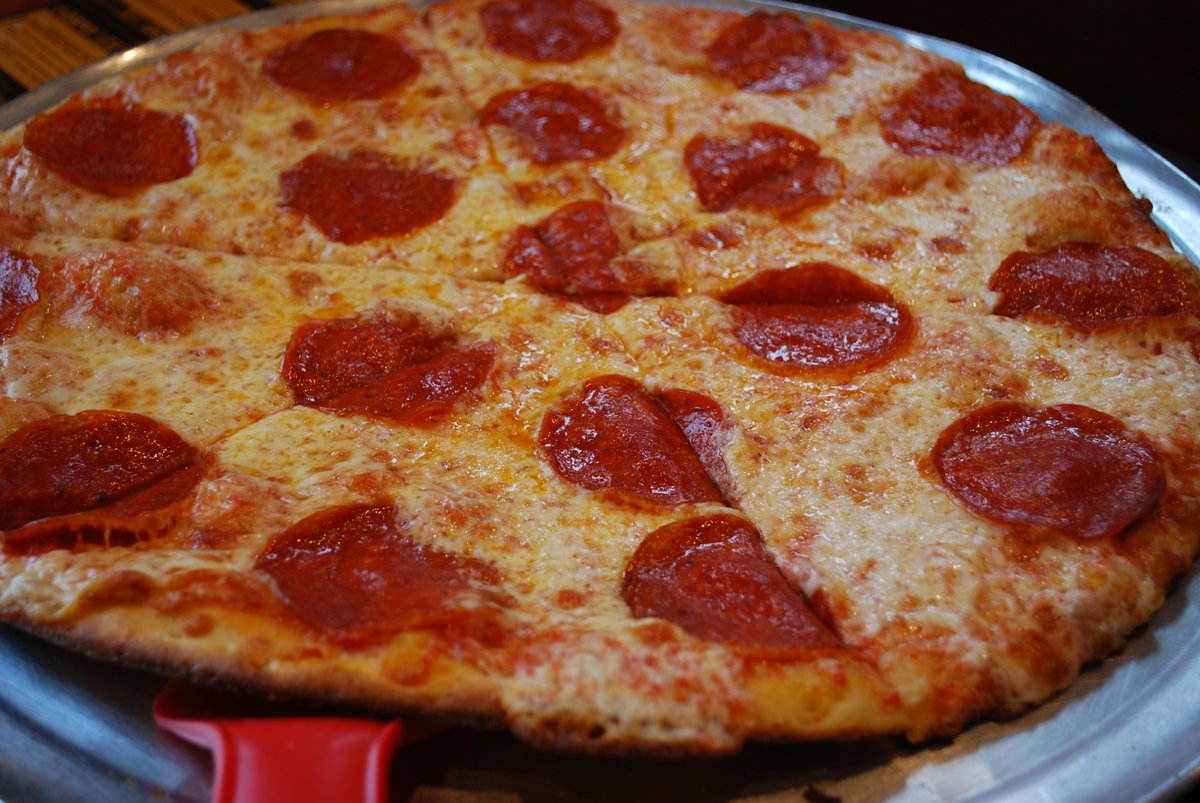 Super Bowl Weekend Special! $14 Pies! - mailchi.mp/pizzagrindersb…