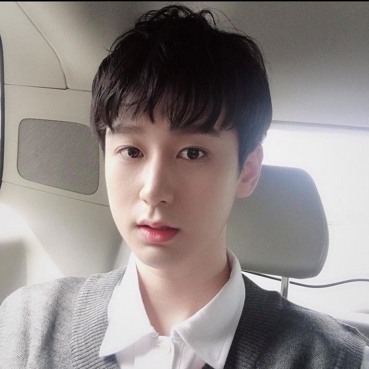 HrTmorVJEv6hRP7's tweet photo. 🎉13022022🎉
🤎HAPPY JAEBIN DAY🤎
Happy birthday to handsome man
#Jaebin #JaebinDay #HappyJaebinDay #Varsity @Varsity_2017 https://t.co/xAAzTOhYu1