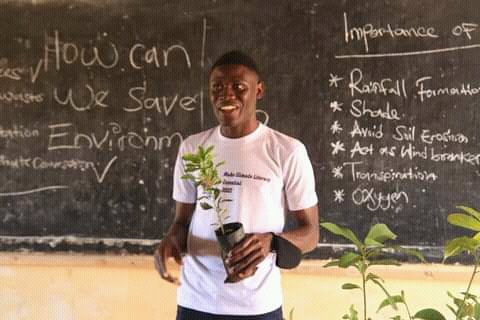 I think the last thing I'll ever say and go is;
#LifesBetterWithTrees and #ClimateAction is possible.
This is my brother <a href="/mnyomb1/">Nyombi Morris</a> in Kampala Uganda. Leading students to climate action at such an early age.

Yes that's what we need. The climate is breaking fast so should we react!