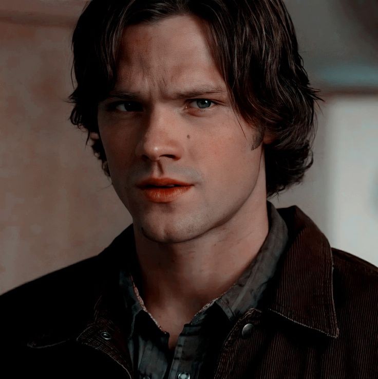 moon_walkway's tweet photo. — пожалуйста, купи мне старбакс

                                  — купил
— кофе?

                                  — какой кофе?

[#Supernatural | #samstiel] https://t.co/hqQY4UlwlX