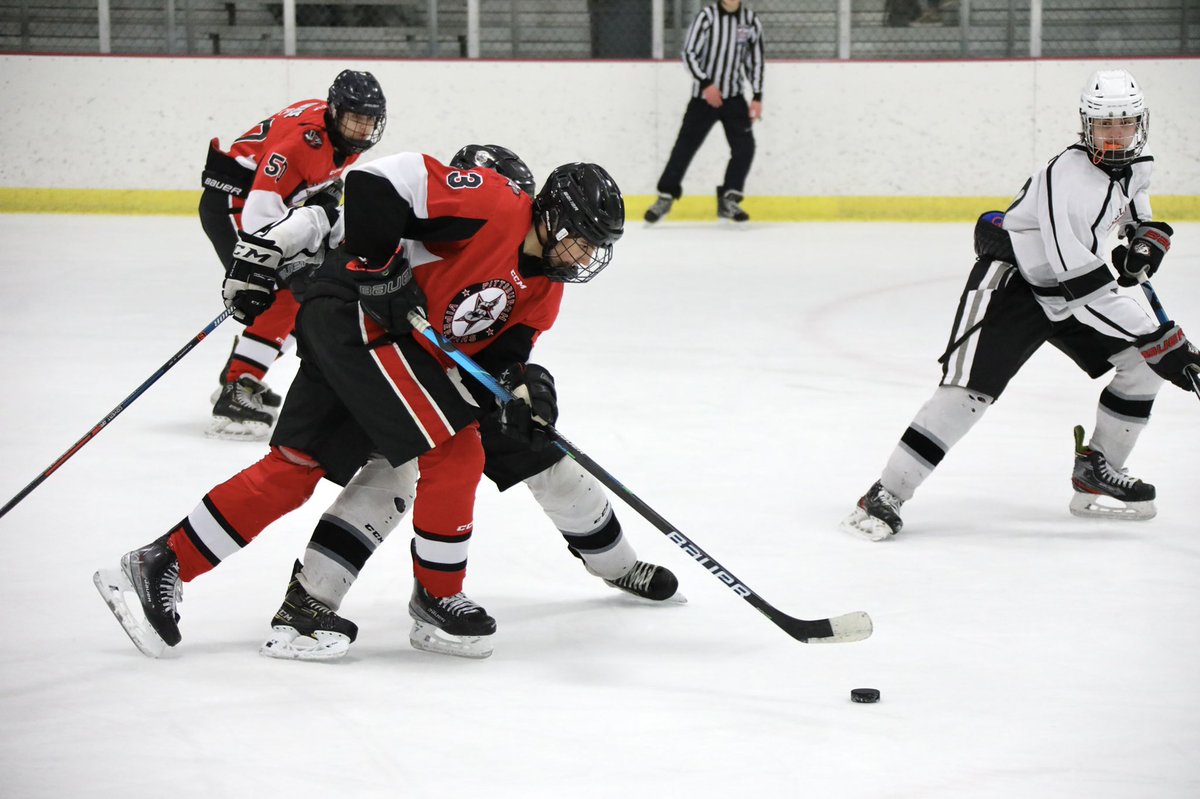 ViperStars16u's tweet photo. #STARS WIN!
FINAL SCORE from  #PalmerImagingArena 

#ViperStars 2
#Badgers 0

Shots: VS-14  B-32
16u Hockey AA #Pittsburgh #Allegheny https://t.co/rkMZJv8DAP