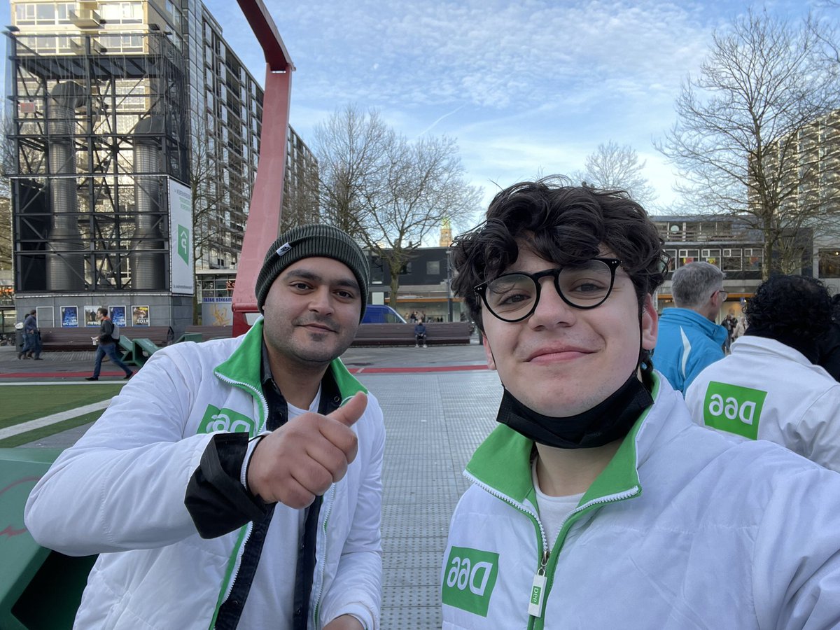 Campagne voeren in Roffa, altijd leuk. #GR22 #TeamD66