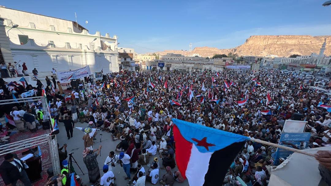 hsom67's tweet photo. رغماً عن الاحتلال .. 
سيئون تسر الناظرين

#وادي_حضرموت_يرفض_الاحتلال 
#وادينا_حضرمي_بنخبتنا https://t.co/o8Clvs2R5y