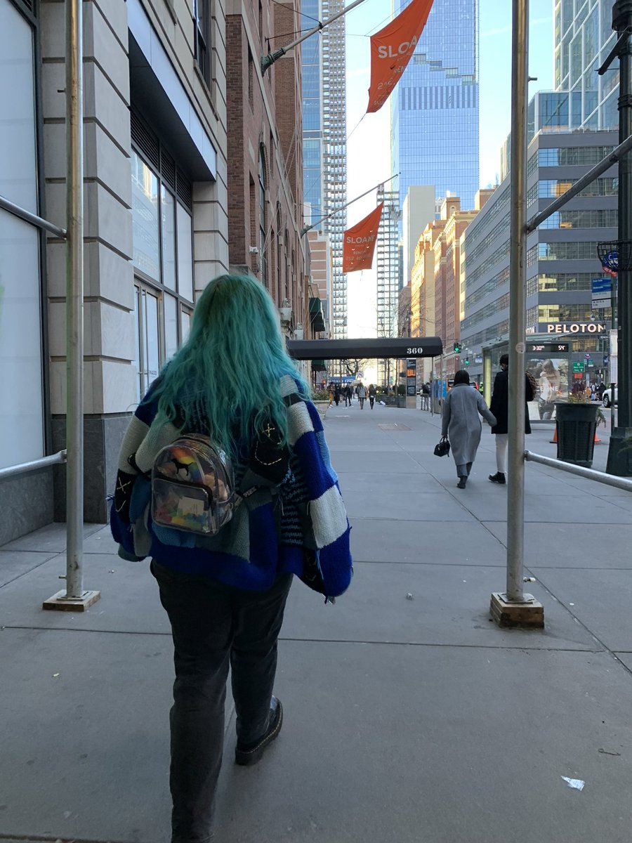twoghoststommo's tweet photo. And I know you left a part of you
In New York 🤍💙
 #LouieVibes #LTWTNYC https://t.co/Tk5pBtjmvR