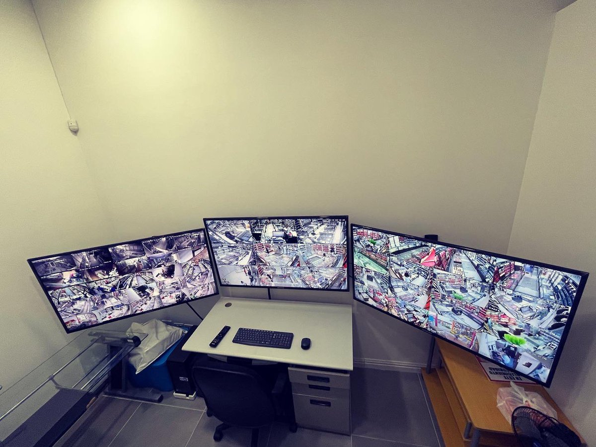 BusinessPartn19's tweet image. Centro de Monitoreo #cctv #alarma para tiendas, #100 % personalizado.

Business Partner Corp👨🏼‍💻🧾🛡🦠🛒📞📡
#businesspartnersc #businesspartnerscv #bpc #business #technology #software #support #proactive #predictive #homeoffice #cctv #hikvision #hp #dahua #retail #security #panamá