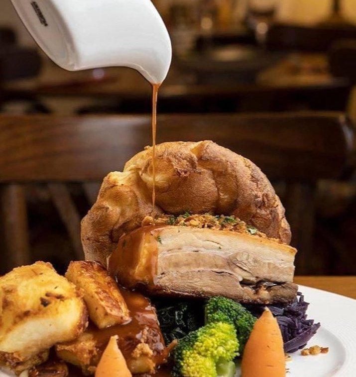 The Wellington Hotel tweet media