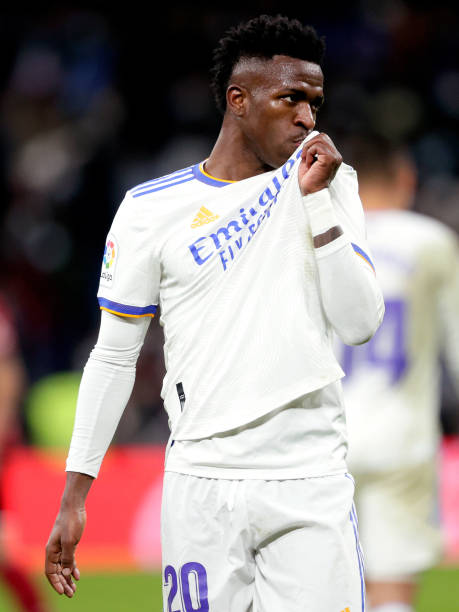 🚨 Si Vini Jr anota ante PSG, en Champions, REGALAMOS la camiseta que escojas a uno de los que den RT a este tuit y sigan a 👉@Benaclothes y a mí. 

¡MUCHA SUERTE! 🤩