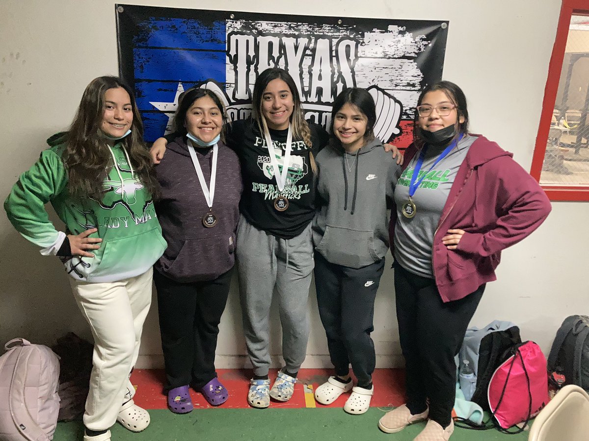 pearsallath's tweet photo. ‼️Powerlifting @ Texas Strength Systems in San Antonio‼️
Brittney Briseno - 1st
Llubia Rodriguez- 3rd
Emily Valle - 3rd
Kingston Martinez - 2nd
#MaverickPower 🤘🏽💪🏽 https://t.co/dp2isEn5r3
