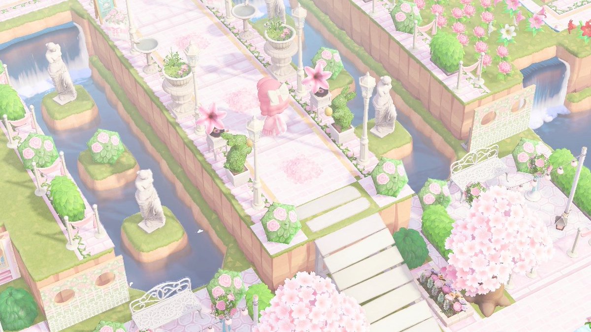 Fauniqorn's tweet photo. Updated a few areas! 🥺 Sakuras are blooming in my city so felt fit

💞💞💞😳👉👈:
@pafegel
@pollyskingdomx 
@acnhwithbrooke
@prince_jyun
@roseberry_ribon https://t.co/eag0JkvZjX