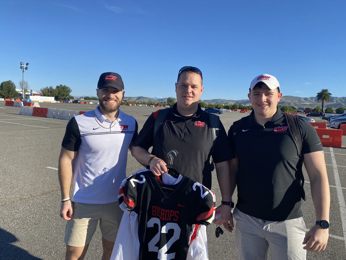 OWUBishopFB's tweet photo. Excited for a beautiful day at the @CA_Showcase. Looking for big time talent to add to the Bishops! https://t.co/3Fae09fUaX