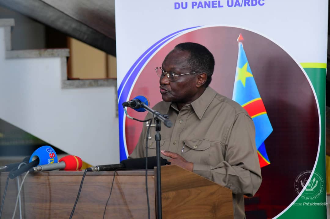 Presidence_RDC's tweet photo. #RDC #BilanMandatureUA 12.02.2022 @AUChair2021 
Le Panel d'experts chargés d'accompagner le Chef de l'État en tant que Président en exercice de l’Union africaine a présenté le bilan de la mandature de la RDC à la tête de l'UA ce samedi devant la presse nationale et internationale https://t.co/4zAZ1sga2j
