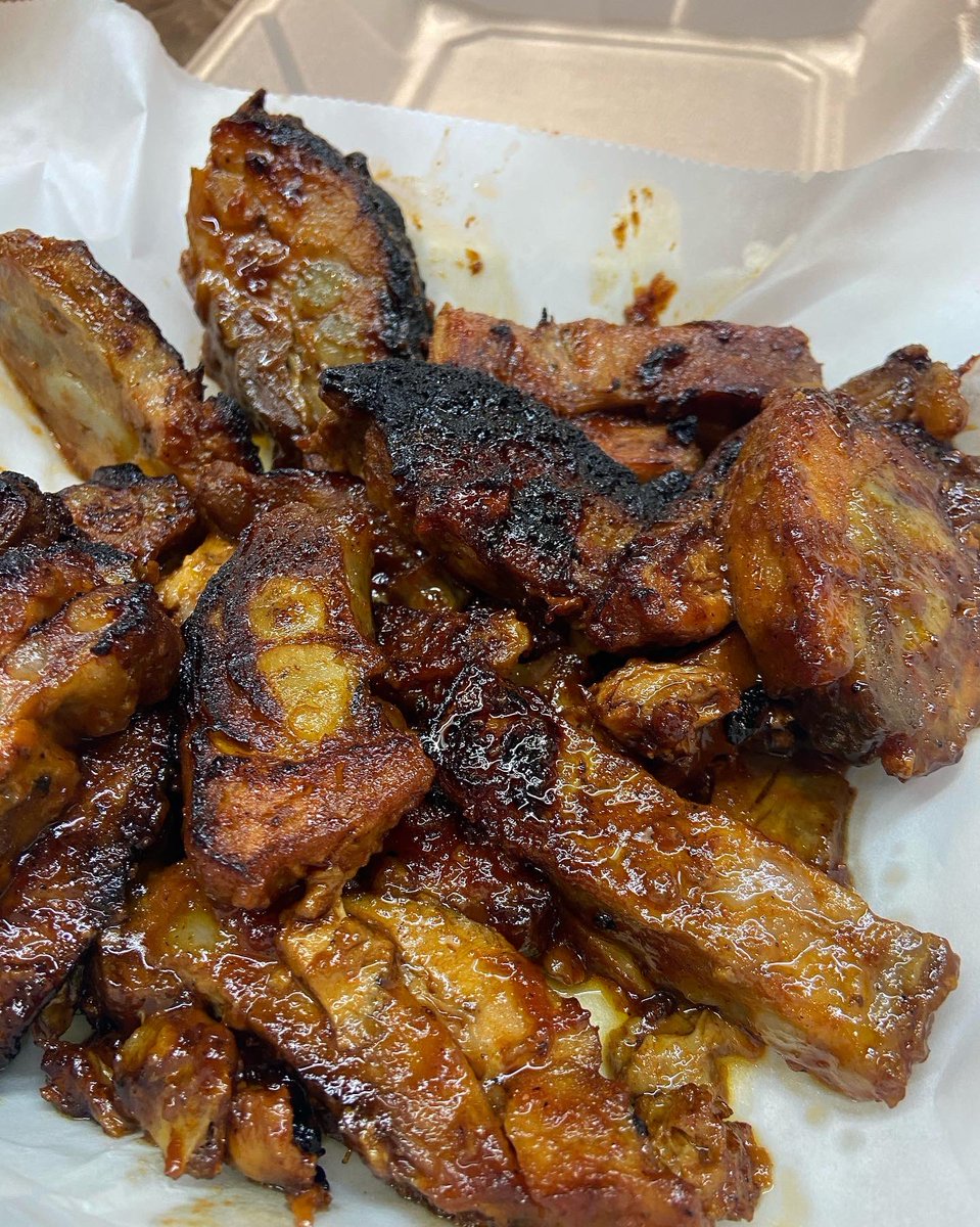 Still time to pick up your last min game day BBQ!! Smoked Wings/ Baby Back Ribs/ Brisket/Pork/Chicken &amp; Rib Tips by the pound !! Call us at 847-382-0900