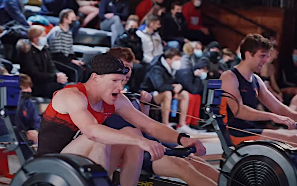 Duatlon, triatlon, steeple, 10.000 meter op de piste, veldlopen en sinds vorige week ook indoor roeien... Als er in het woordenboek aan 'multisporter' 1 voorbeeld moet gekoppeld worden, laat het dan Seppe Odeyn zijn. Check zeker ook de video :-)

3athlon.be/2022/02/12/sep…