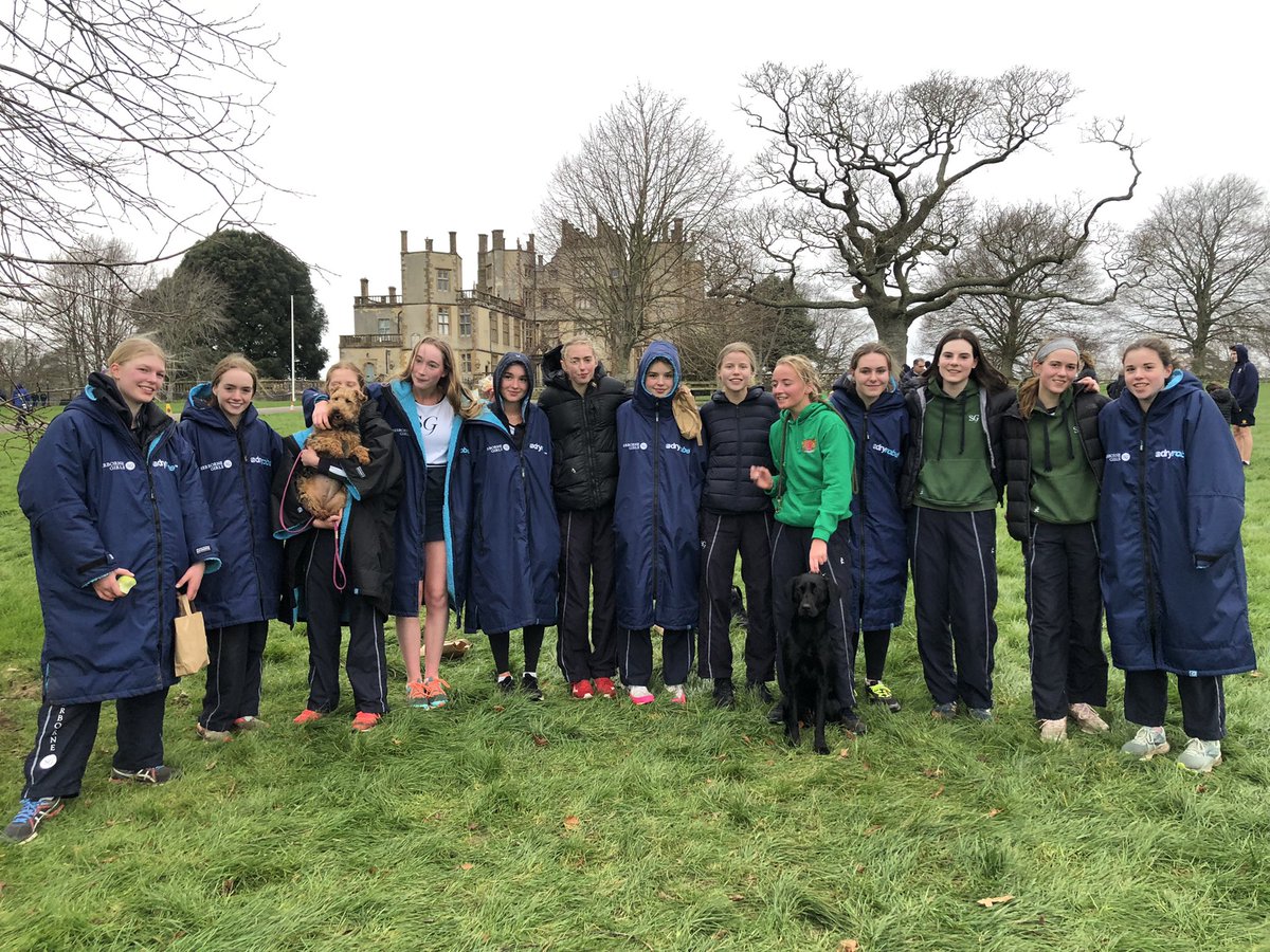 Great team spirit from <a href="/SherborneGirls/">Sherborne Girls</a> at the Sherborne Trophy this afternoon <a href="/sherbornecastle/">Sherborne Castle</a> #jerusalemhill a tough challenge in typical XC weather #bitterlycold #strongwinds #writingherSGstory thanks to <a href="/SherborneSchool/">Sherborne School</a> for hosting
