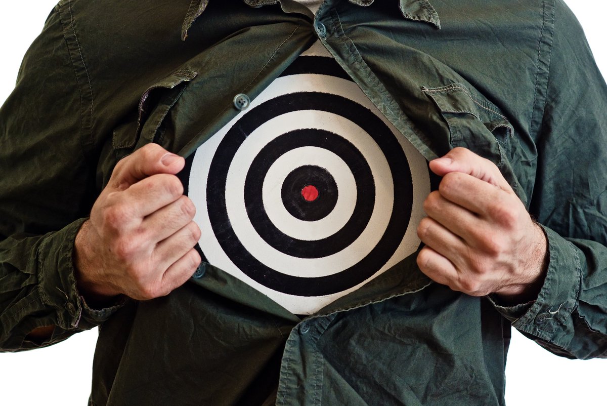 Цель гифка. Таргет реклама. Target cannot. Поиск цели картинки. Таргет картинки.