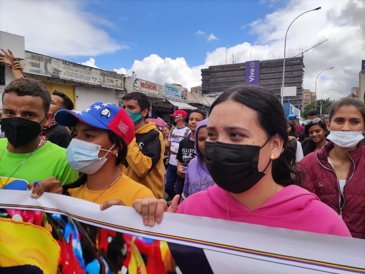 El ímpetu de la juventud rebelde que hoy se moviliza, son los sueños bolivarianos del Comandante Chávez. <a href="/PartidoPSUV/">PSUV</a>

#JuventudEnVictoria