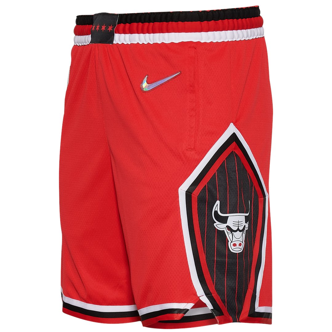 J23 iPhone App on X: Pro Standard NBA Cool Grey Shorts on Champs and 25%  OFF with code BUYNOW25 Bulls ->  Lakers ->    / X