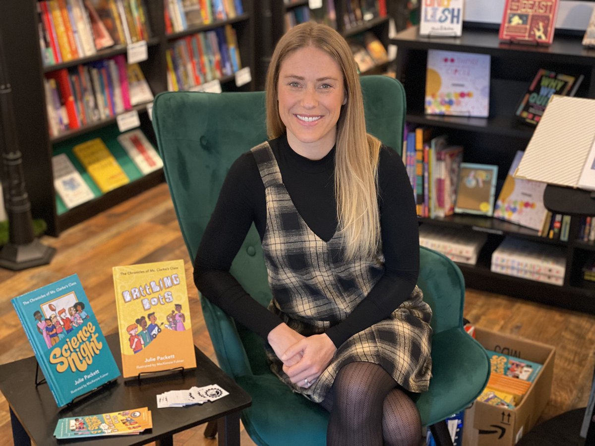 JulieHPackett's tweet photo. Thank you @mainstreetreads for letting me hang out in these comfy chairs and talk to young readers. It was a blast! 📚 #MsClarkesClass #ScienceNight #BattlingBots https://t.co/OVisBLnXTm