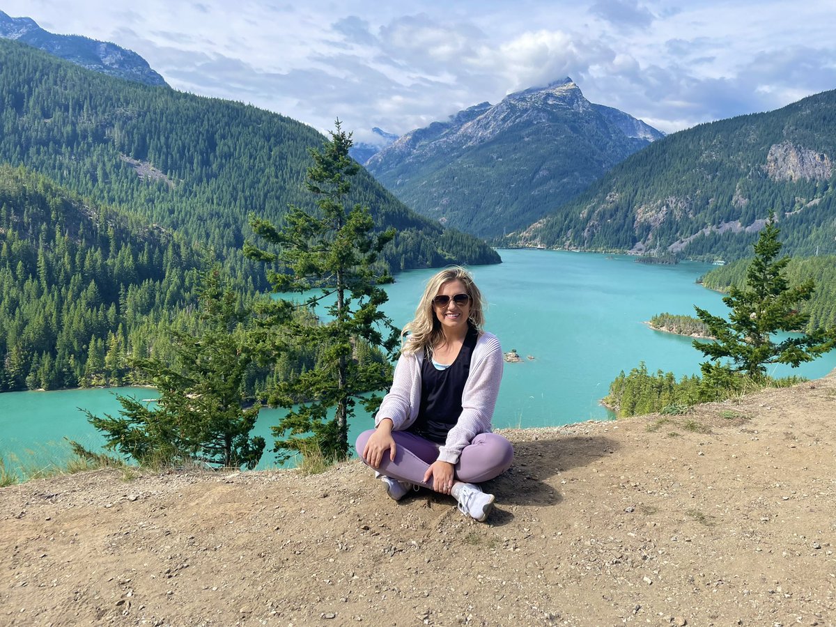 RachelCruce's tweet photo. Is it obvious this is one of my favorite explored places thus far? 2022 I’m anxious to get going again✈️ https://t.co/1RByvWDOVi