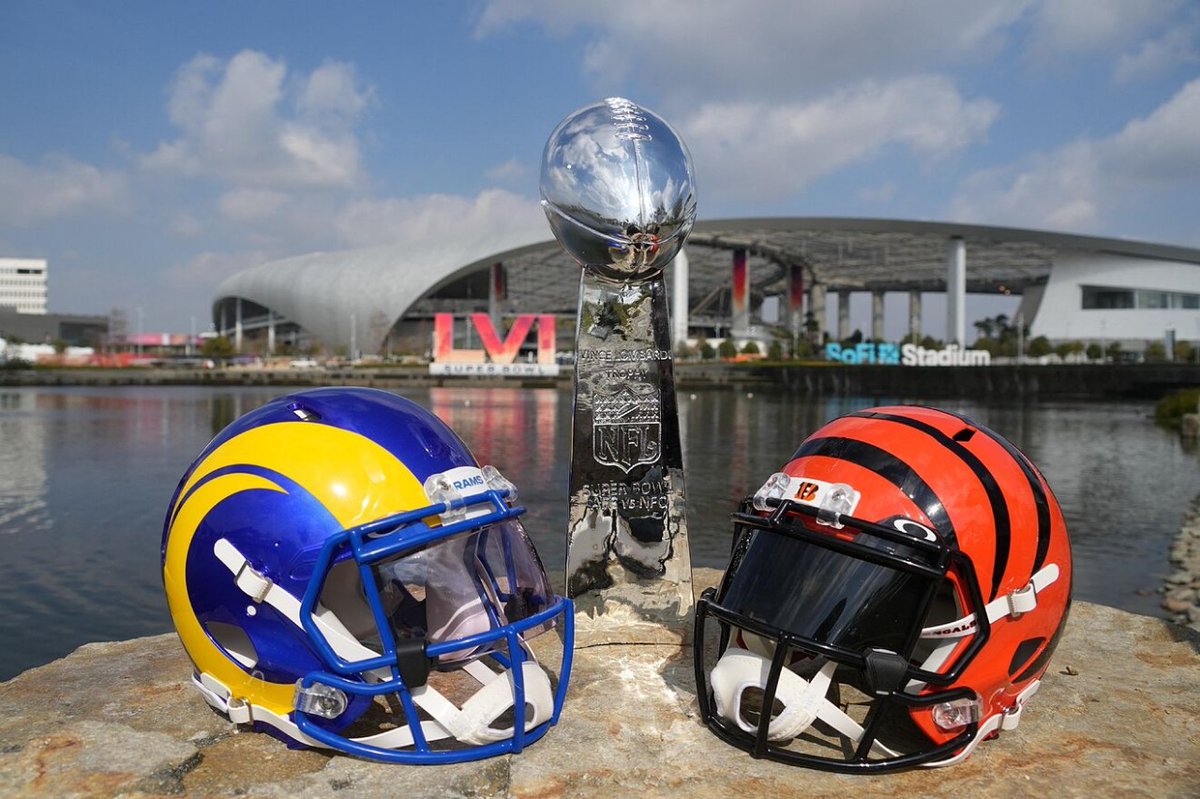 🏈 Este domingo es el #SuperBowl y, en colaboración con <a href="/nflnohuddle/">No Huddle</a>, te contamos acerca de uno de los eventos deportivos más importantes del mundo.

¿Qué es? La gran final de la #NFL, donde se enfrentarán @bengals y @ramsnfl en el SoFi Stadium de Los Ángeles.

🧵 #HiloDEPORTV