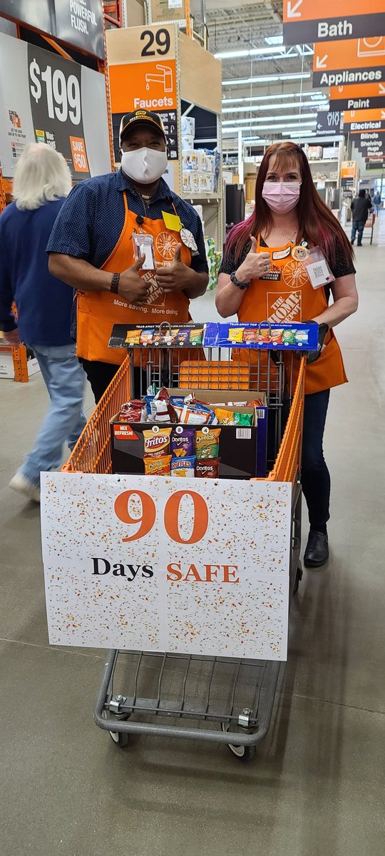 Amber Anderson tweet media