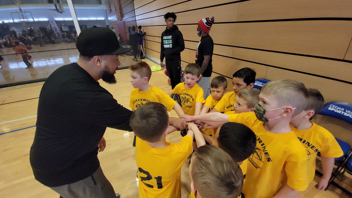 Slate41's tweet image. It start's with the youth teach them to be good teammates teach them to have fun winning or losing isnt a priority changing the culture in waterloo is at the top of my list. @WahawkBoysHoops @WaterlooSchools @WaterlooWest