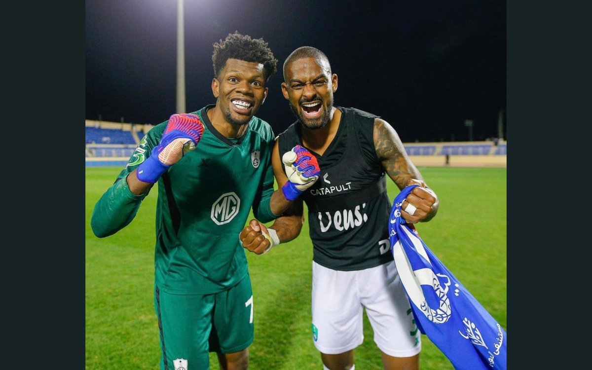 🧤💚 حقق حارسنا المميز محمد الربيعي 3 شباك نظيفه في الدوري حتى الان.