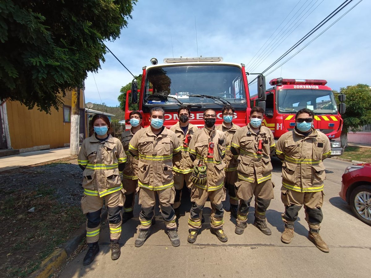 Ya se encuentran desplegados nuestros recursos en Collipulli,  equipo forestal <a href="/CBTalcahuano/">Bomberos Talcahuano</a>, unidad 4x4 y  recursos de apoyo logístico con campamento para nuestros Bomberos desplegados en la región de la Araucanía. Despliege de Bomberos de Chile, coordinado por SNO