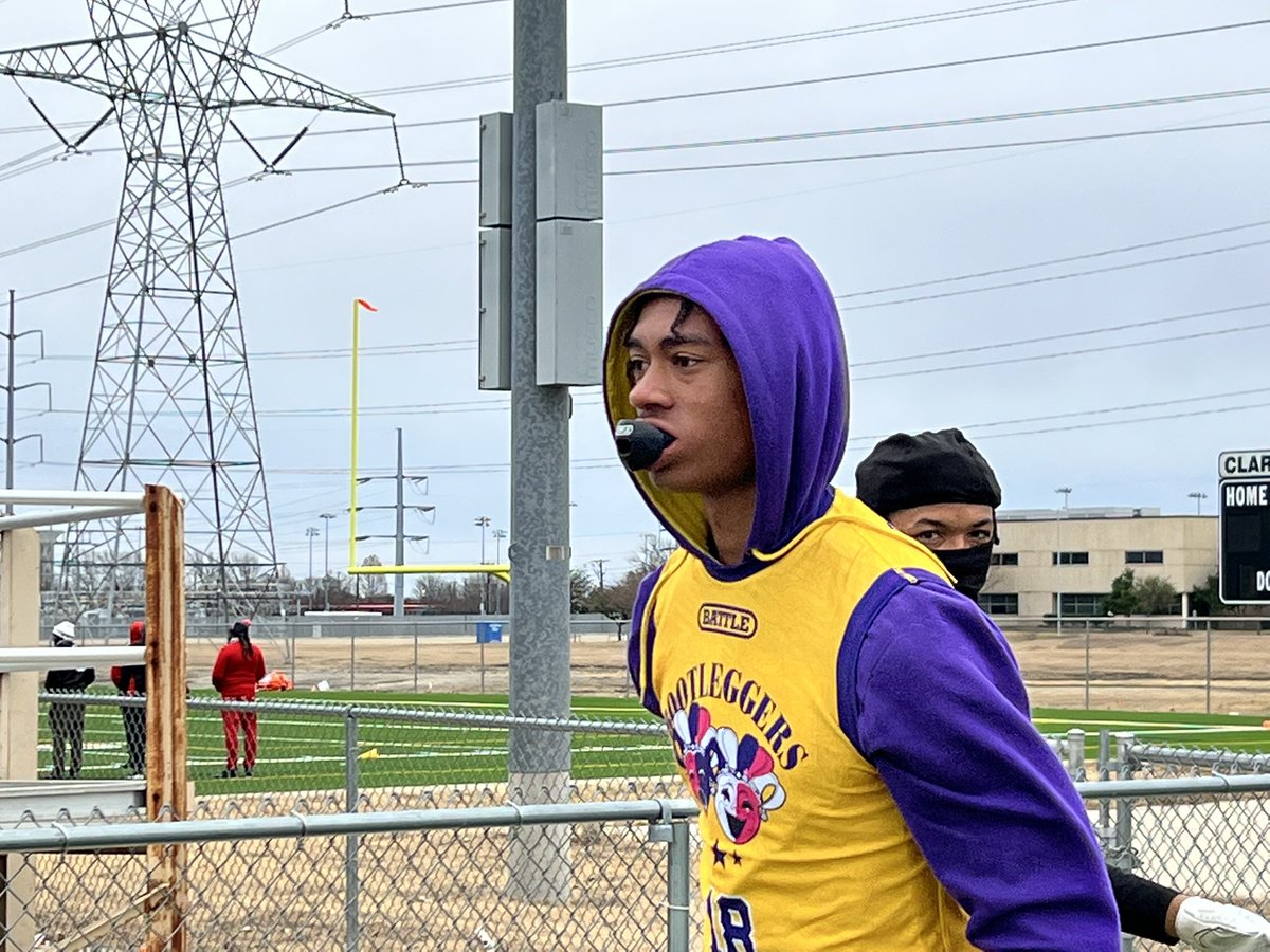 Brian Smith (@fbscout_florida) on Twitter photo Really impressed with Jaden Gibson from @BootleggersSWLA <a href="/4thQtMentality/">๐๐จ๐๐๐ก ๐
๐ฎ๐ฌ๐</a> โ Gibson was money ๐ฐ in really cold and windy ๐ฌ conditions. <a href="/DRSportz_/">DR Sportz - Dedication & Respect</a> <a href="/Marchen44/">On Da Marc Sports๐</a> <a href="/jhayesfilms/">Jeremy Hayes</a> @BSpicerTV Really impressed with Jaden Gibson from @BootleggersSWLA <a href="/4thQtMentality/">๐๐จ๐๐๐ก ๐
๐ฎ๐ฌ๐</a> โ Gibson was money ๐ฐ in really cold and windy ๐ฌ conditions. <a href="/DRSportz_/">DR Sportz - Dedication & Respect</a> <a href="/Marchen44/">On Da Marc Sports๐</a> <a href="/jhayesfilms/">Jeremy Hayes</a> @BSpicerTV