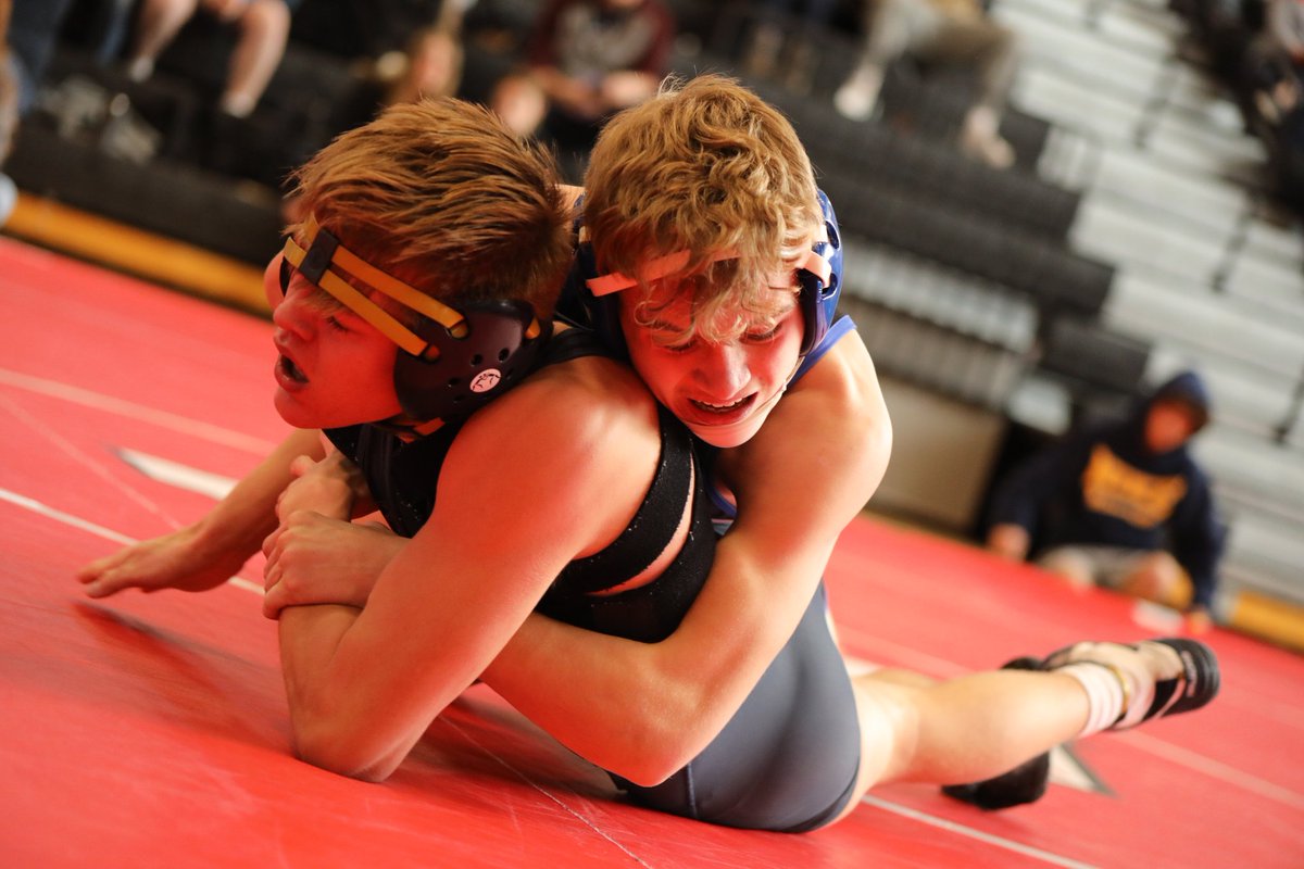 Brenden Heying punches his ticket to State with a 11-4 win in the 145 lbs finals! <a href="/BCbobcatscores/">𝔹𝕠𝕓𝕔𝕒𝕥 𝔸𝕥𝕙𝕝𝕖𝕥𝕚𝕔𝕤</a> #iahswr