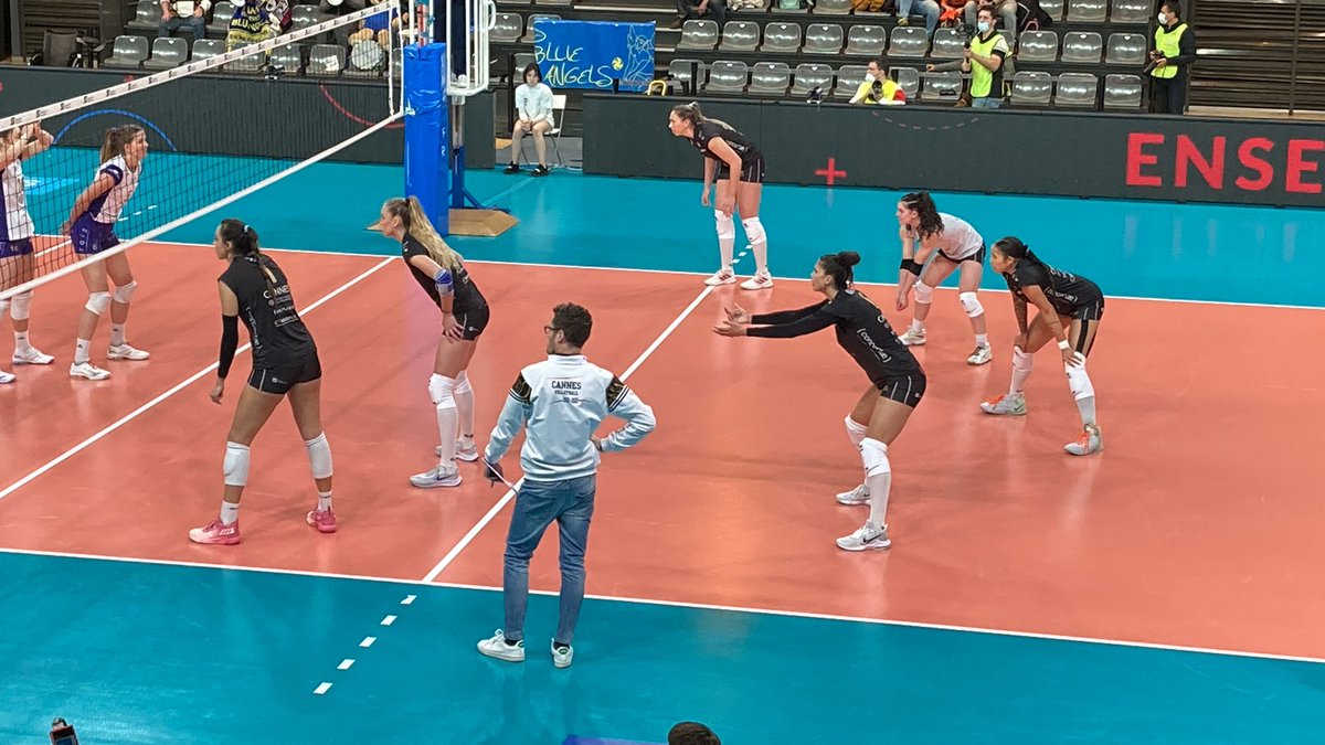 Allez Cannes <a href="/rccannes/">Racing Club de Cannes</a>