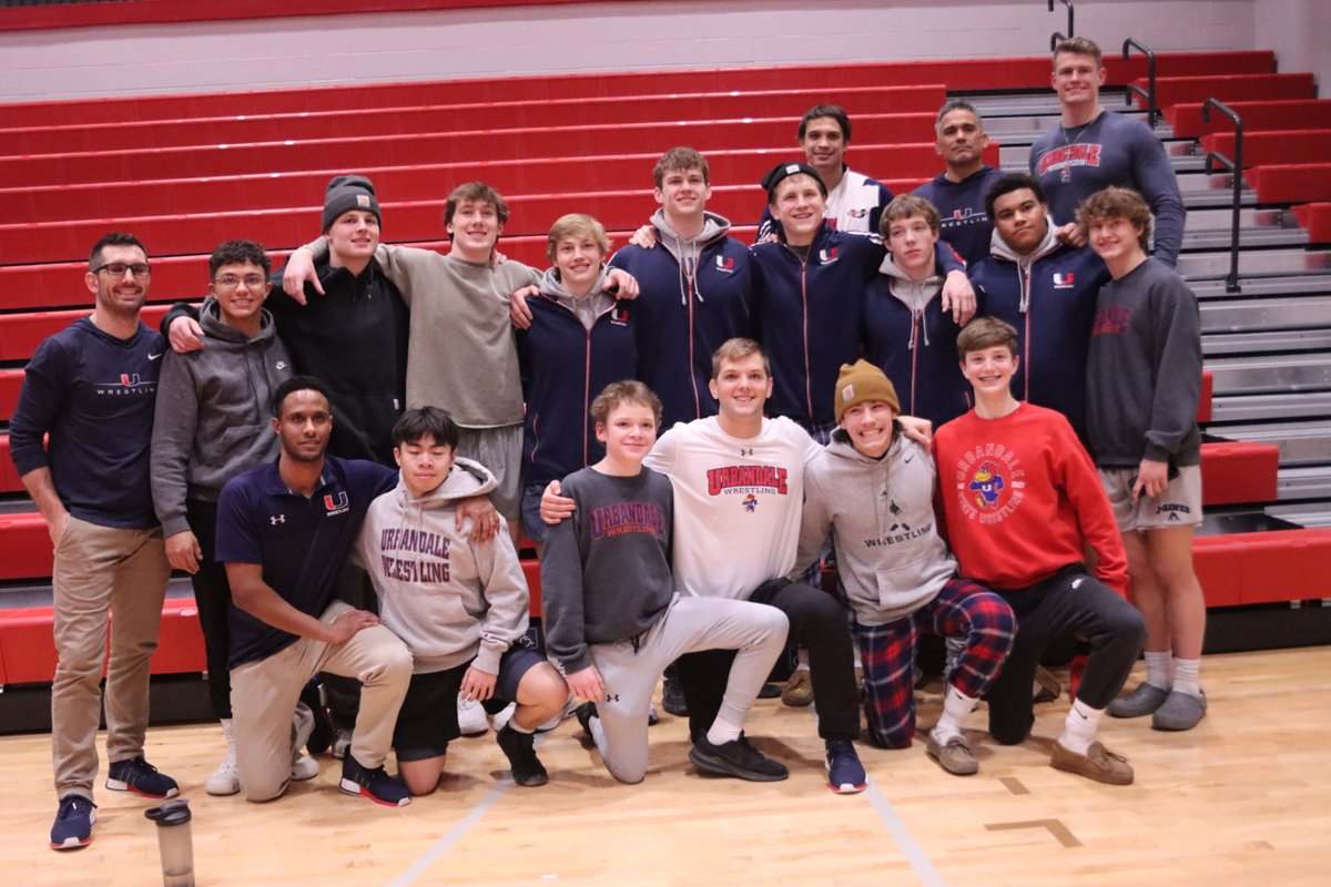 The Jhawks finished in 2nd place today at the district tournament in Carlisle. Very proud of the work the kids and coaches have put in the last few years! Works not done!
#noaveragebears
#lovethisteam
