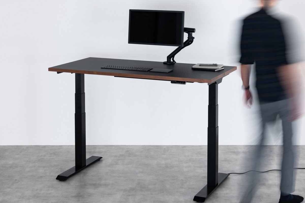 goando's tweet photo. 本日よりPREDUCTS DESK昇降デスクモデル "DESK - METRO / FlexiSpot E7"を販売開始します。
https://t.co/Q75A4OOnMO

FlexiSpot E7他に対応した天板単体でも販売します。
https://t.co/opCUSxQlfy

本日から"New Stand Tokyo"で展示も行いますので、ぜひお立ち寄りください。
https://t.co/ivJPvdGBCH https://t.co/H7c2sbxtK4