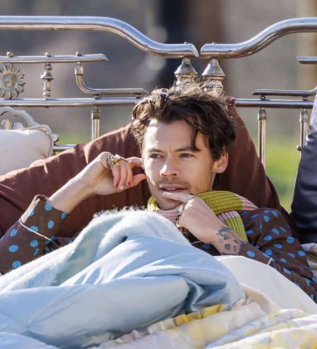 anahazza94's tweet image. la canción todavía ni sale y ya la amo
I vote #Harries for #BestFanArmy at the #iHeartAwards