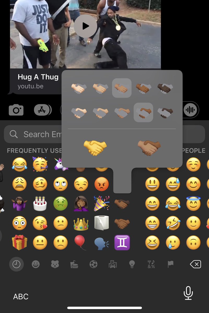bmblbee__'s tweet image. Okay, @Apple ‼️ Handshake emoji finally giving what needs to be gave! #iOS154Beta2