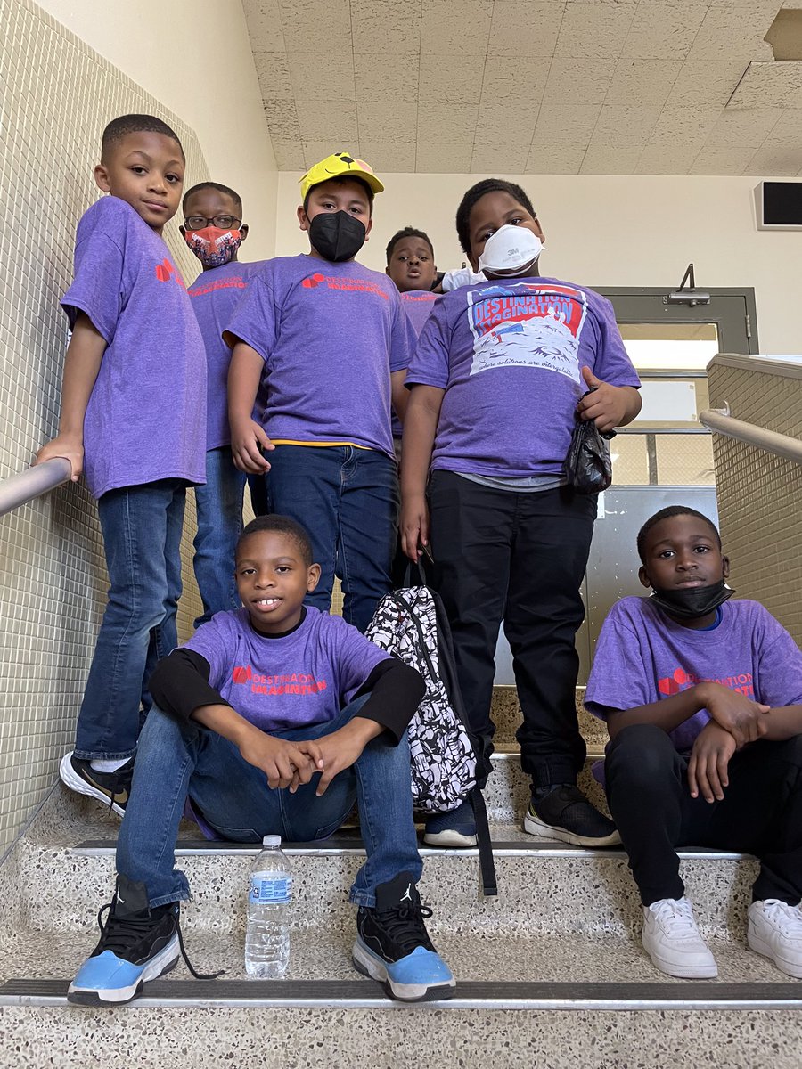 marsalis_l's tweet photo. Mr. Wiseman and his Mustang Magic Men held it down at Destination Imagination competition today! Building our future thinkers happens on the weekends too! 💛💚 @disdactivities @LisaPCurry1 @TransformDISD https://t.co/QBPlvzWTLe
