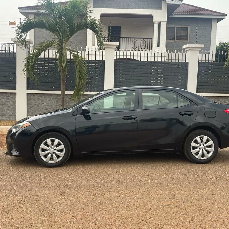 mavis_ntim's tweet photo. 2015 Toyota Corolla LE
1.8L engine 
68k miles 
Touchscreen infotainment system 
Rear view camera 
Fog lamps 

Price - 66k p3 😁

#Guardiola
#Bawuliar 
#UnitedShowbiz https://t.co/F07AgYu0x3
