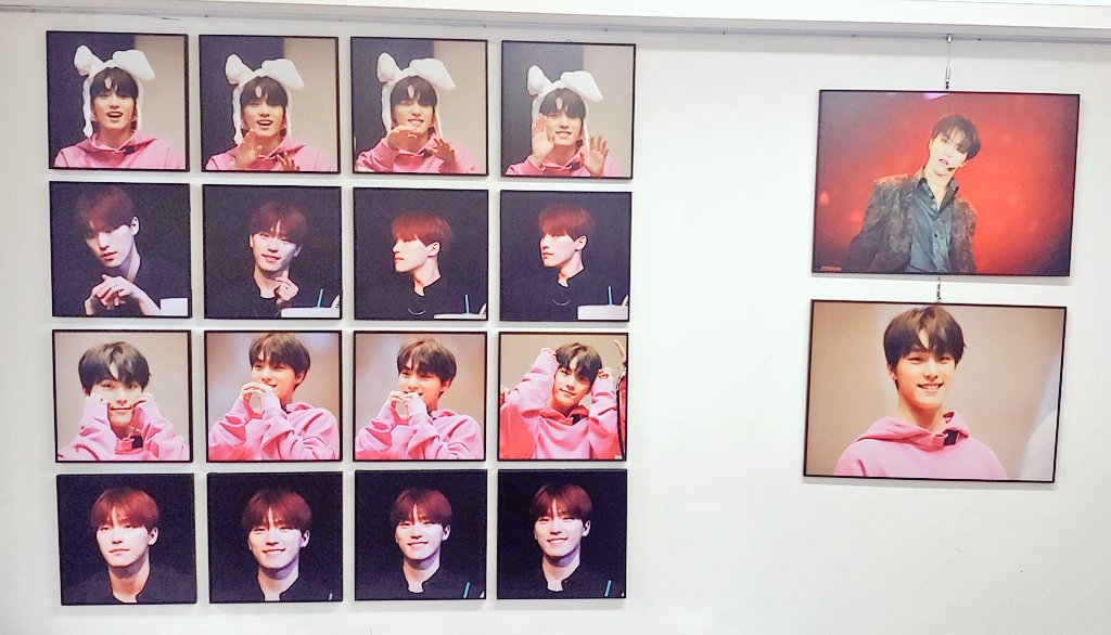DiNo13_'s tweet photo. 1층은 갤러리였는데 수달인형 혼자 앉아있는 포토존부터 디피도 공간마다 너무너무 잘 꾸며놓으셨구 ,,, 뭣보다 걸려있는 사진들이 어쩜 이렇게 빠짐없이 예쁜지, 시간 여유가 있었더라면 하루종일 둘러볼 수도 있겠다고 생각했어요. 토끼 머리띠 한 핑크 후드 디노 진짜 귀여웡 8ㅅ8ㅅ8ㅅ8 https://t.co/BYiEjAISof